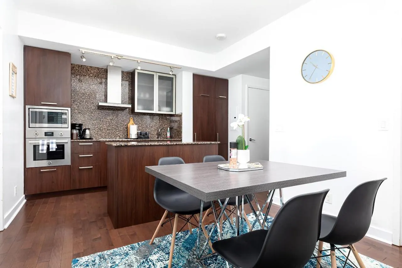 アパート Downtown Toronto Condo Near Cn Tower, Mtcc, Rogers Center , Union Station カナダ