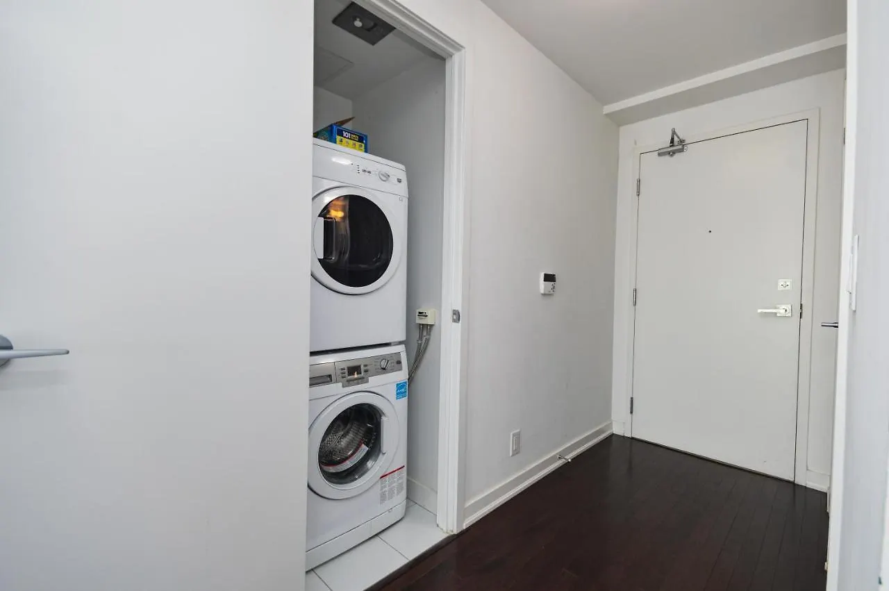 Downtown Toronto Condo Near Cn Tower, Mtcc, Rogers Center , Union Station Apartman