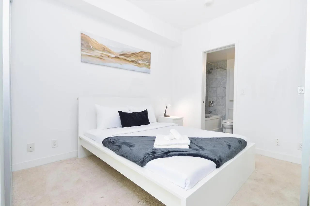 Apartman Downtown Toronto Condo Near Cn Tower, Mtcc, Rogers Center , Union Station Kanada