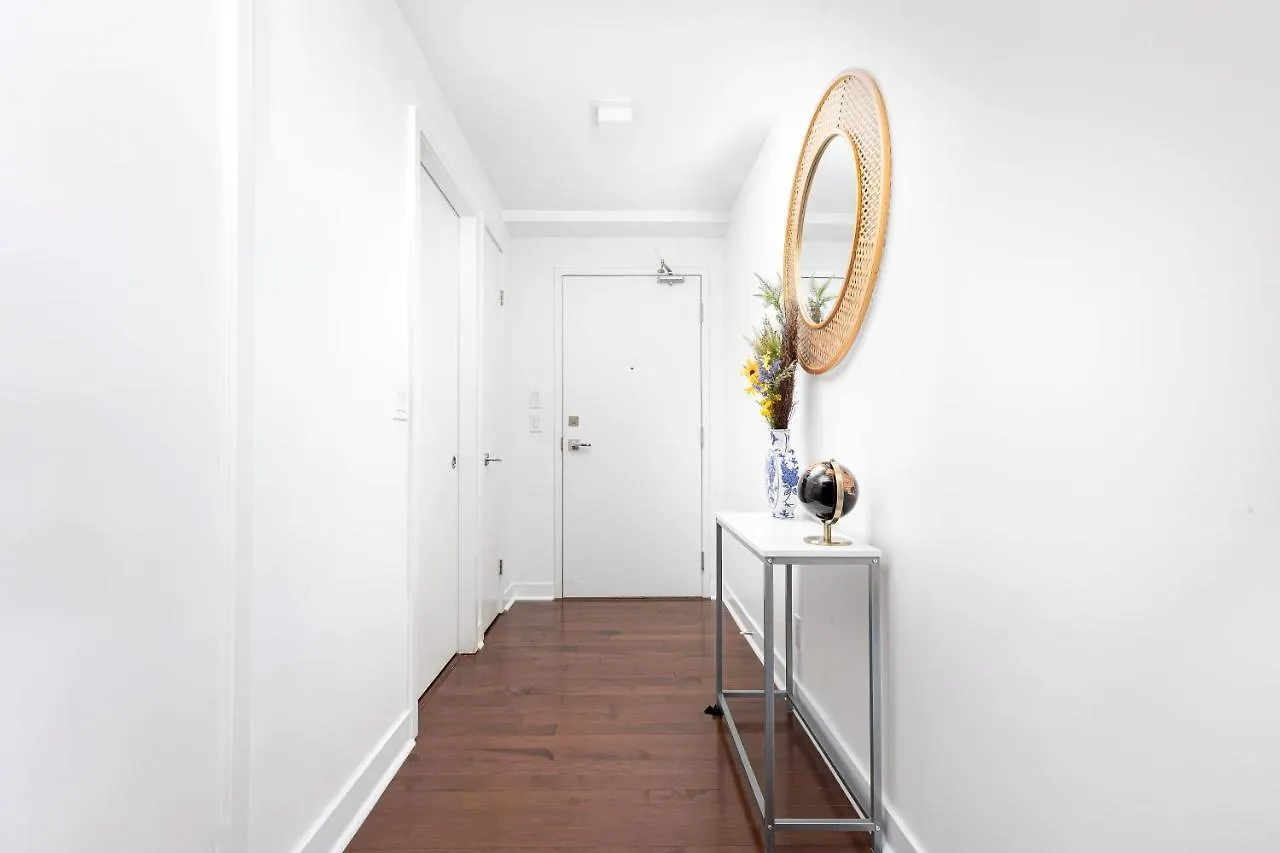 Downtown Toronto Condo Near Cn Tower, Mtcc, Rogers Center , Union Station 0*,  Kanada